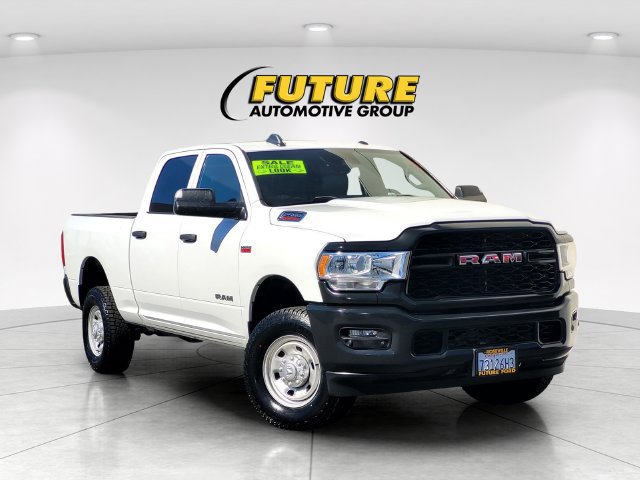 Used 2022 RAM 2500 Tradesman w/ Safety Group AWD/4WD image 1
