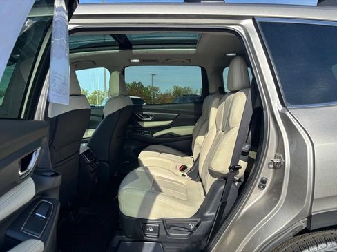 Used 2019 Subaru Ascent Limited w/ Popular Package #2A AWD/4WD image 18