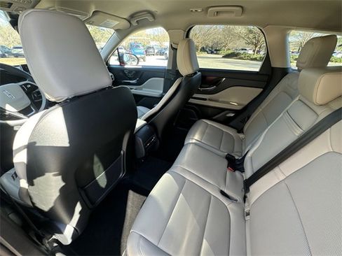 New 2026 Lincoln Corsair Premiere image 24