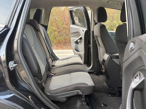 Used 2014 Ford Escape SE image 17