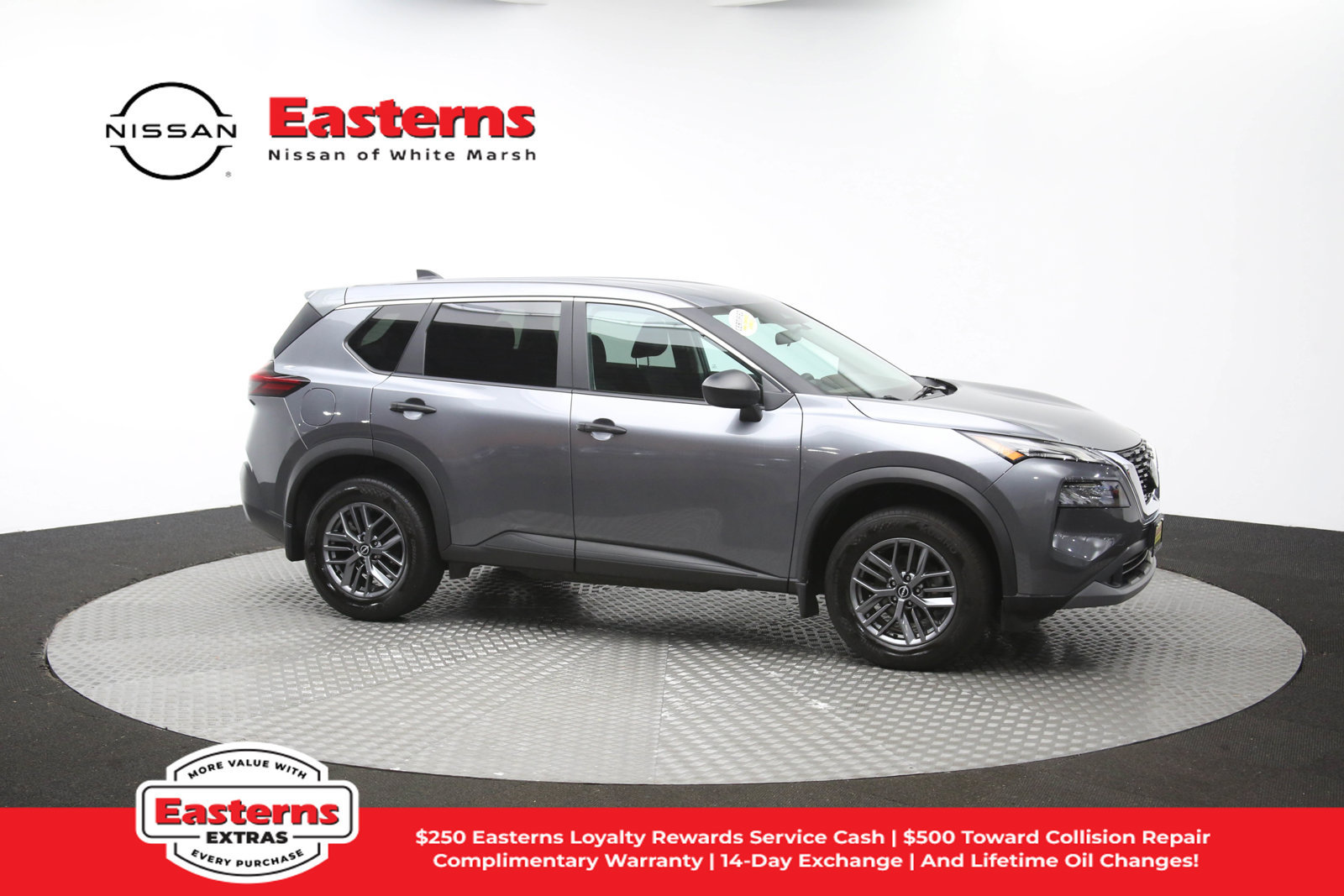 Used 2023 Nissan Rogue S AWD/4WD image 45