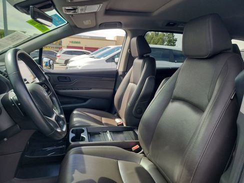 Used 2019 Honda Odyssey EX-L image 16