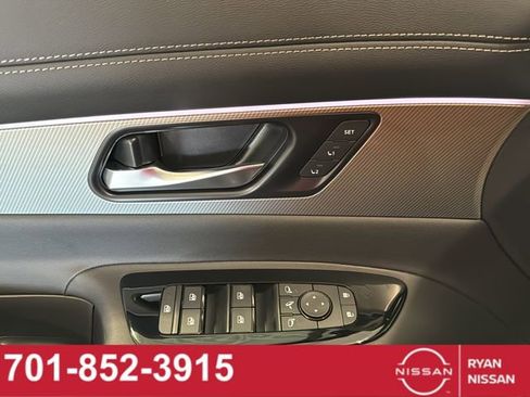 New 2026 Nissan Murano Platinum AWD/4WD image 35