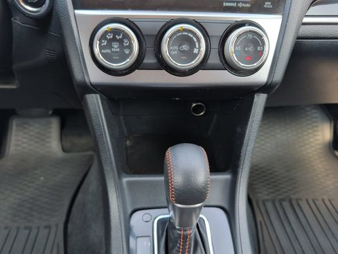 Used 2016 Subaru Crosstrek 2.0i Limited AWD/4WD image 21