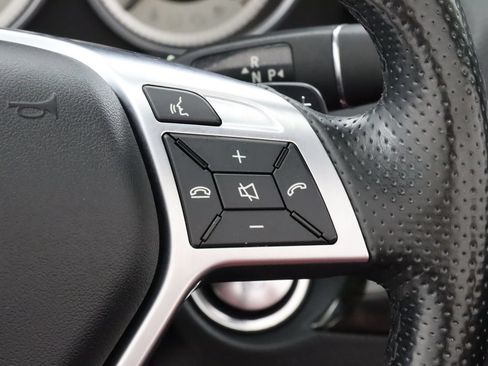 Used 2016 Mercedes-Benz E 400 Cabriolet image 18