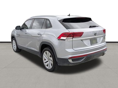 Used 2020 Volkswagen Atlas Cross Sport SE FWD image 7