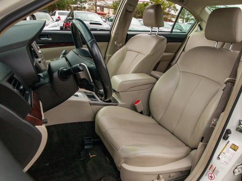 Used 2014 Subaru Legacy 3.6R Limited image 13