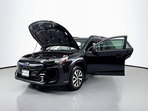 Used 2023 Subaru Outback Premium AWD/4WD image 19