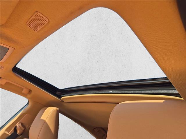Used 2024 Lexus ES 350 w/ Premium Package FWD image 17