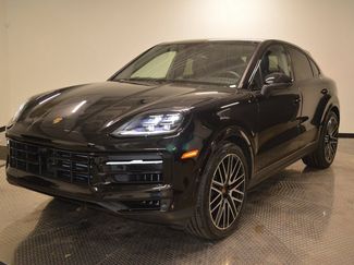 Certified 2025 Porsche Cayenne Coupe video 1