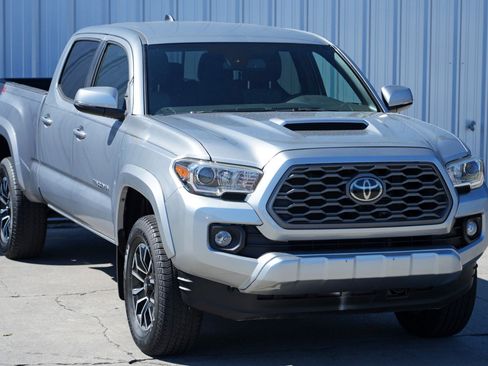 Used 2020 Toyota Tacoma TRD Sport image 49