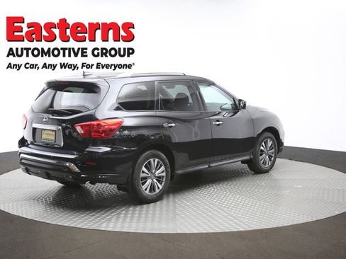 Used 2020 Nissan Pathfinder S FWD image 42