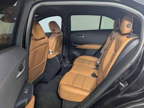 Used 2021 Cadillac XT4 Premium Luxury FWD image 24