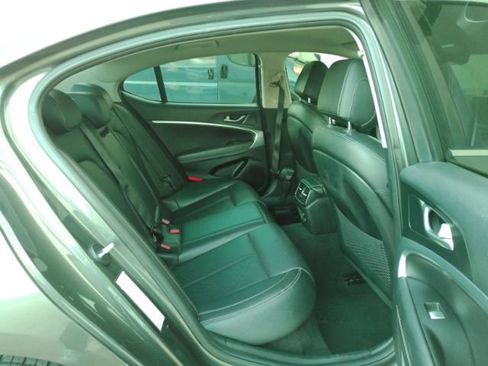 Used 2020 Genesis G70 2.0T image 24