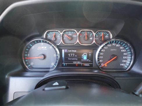 Used 2018 Chevrolet Silverado 1500 LT w/ All Star Edition image 47