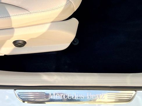 Certified 2022 Mercedes-Benz GLC 300 4MATIC image 21