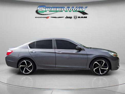 Used 2015 Honda Accord LX image 5