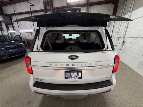 Used 2024 Ford Expedition Max Platinum AWD/4WD image 38