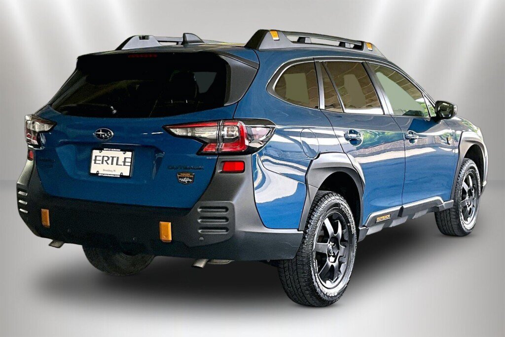 Used 2024 Subaru Outback Wilderness AWD/4WD image 5