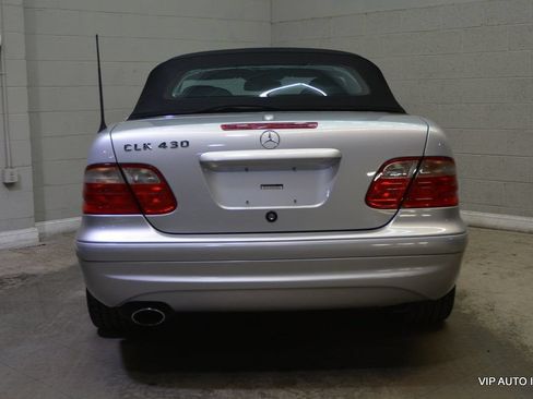 Used 2002 Mercedes-Benz CLK 430 Cabriolet image 38