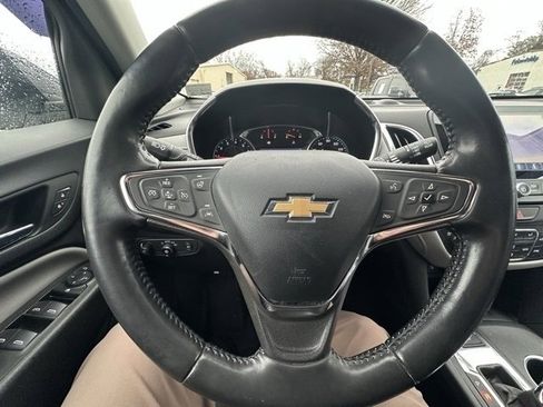 Used 2021 Chevrolet Equinox Premier image 29