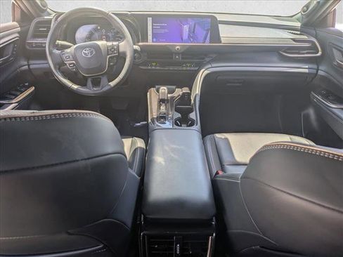 Used 2024 Toyota Crown AWD/4WD image 15