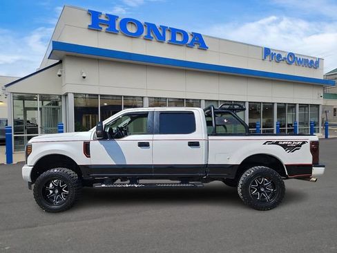 Used 2019 Ford F250 Lariat AWD/4WD image 7