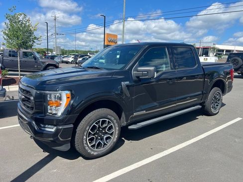 Used 2021 Ford F150 XLT w/ Equipment Group 302A High AWD/4WD image 2