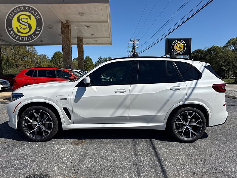 Used 2022 BMW X5 xDrive45e AWD/4WD image 3