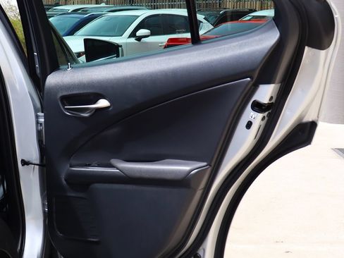 Used 2019 Lexus UX 200 w/ Premium Package FWD image 27