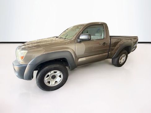 Used 2011 Toyota Tacoma 4x4 Regular Cab image 9