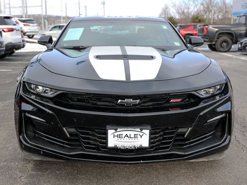 Certified 2020 Chevrolet Camaro SS image 2
