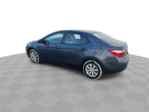 Used 2015 Toyota Corolla L image 6