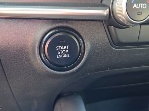 Used 2024 MAZDA MAZDA3 s FWD image 21