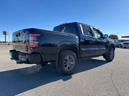 New 2026 Nissan Frontier SV w/ All-Weather Content Package image 6