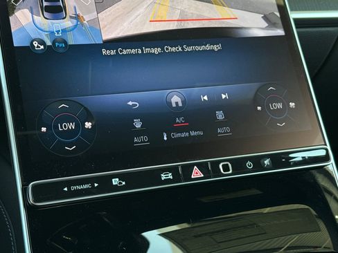 New 2025 Mercedes-Benz S 580 4MATIC Sedan image 19