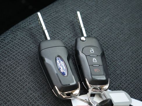 New 2026 Ford Maverick XL w/ Equipment Group 101A image 33