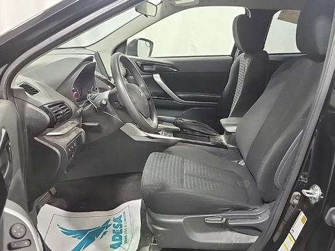 Used 2024 Mitsubishi Eclipse Cross LE AWD/4WD image 8