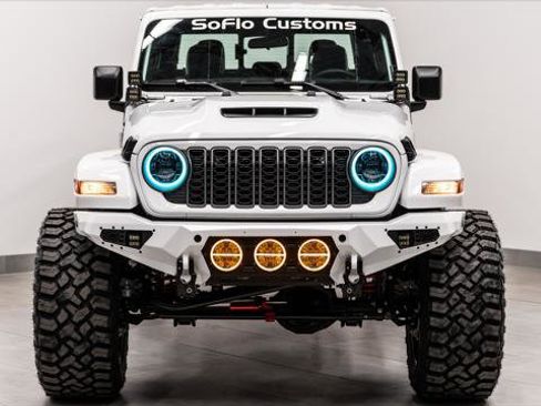 Used 2026 Jeep Gladiator Sport AWD/4WD image 26