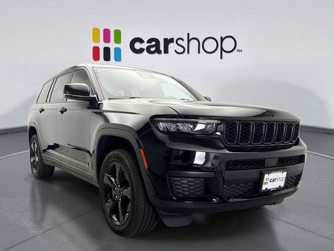 Used 2023 Jeep Grand Cherokee L Laredo AWD/4WD image 7