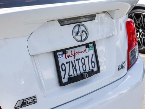 Used 2013 Scion tC FWD image 12