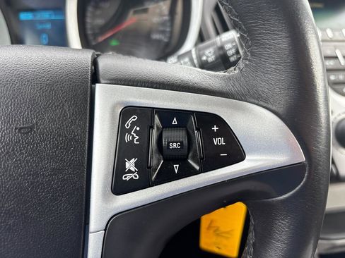 Used 2017 Chevrolet Equinox LT w/ Convenience Package image 15