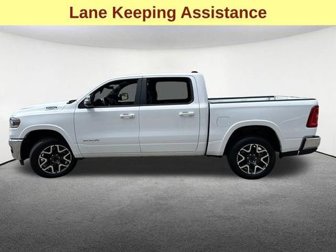 Used 2025 RAM 1500 Laramie AWD/4WD image 6