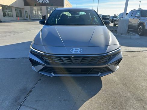 New 2026 Hyundai Elantra SEL Sport Premium image 8