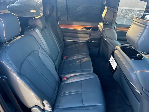 Used 2022 Jeep Grand Wagoneer Series II w/ Flexible Seating Group image 53