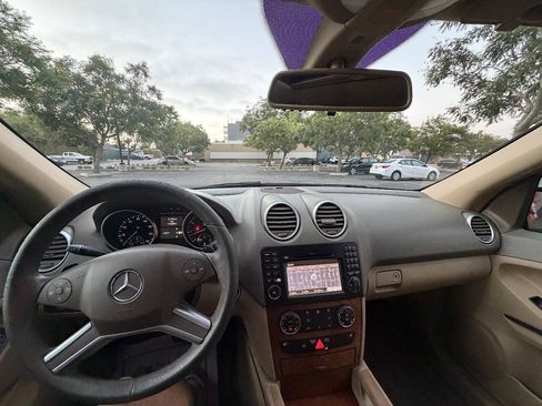Used 2009 Mercedes-Benz ML 350 4MATIC image 13