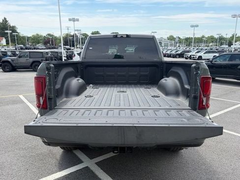 New 2026 RAM 2500 Big Horn AWD/4WD image 27
