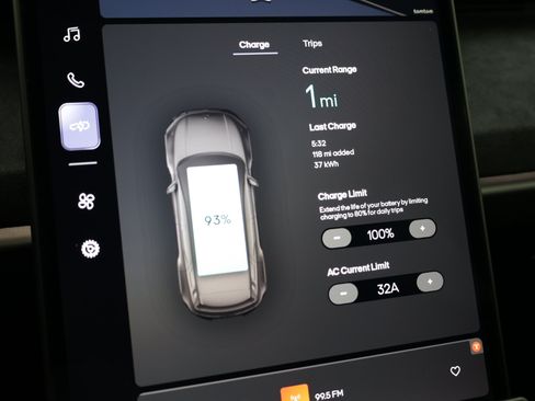 Used 2023 Fisker Ocean Sport FWD image 30