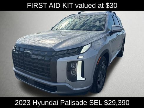 Used 2023 Hyundai Palisade SEL w/ Premium Package AWD/4WD image 7
