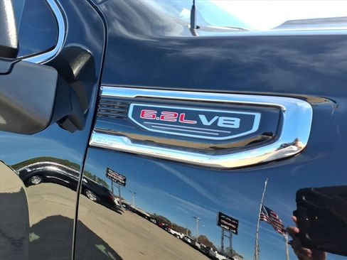 Used 2024 GMC Sierra 1500 Denali image 11